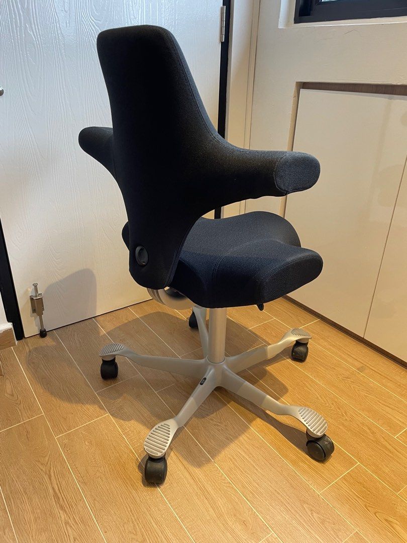 Hag Capisco Saddle Chair Ergonomic WFH Home Office Chair, Furniture