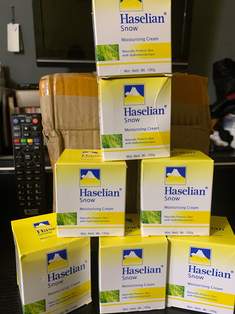 haselian_snow_moisturising_cre_1672712204_3f3fc6bb.jpg