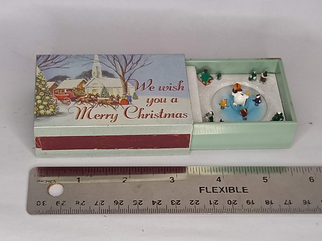 Holiday Matchbox Melodies "We Wish You a Merry Christmas" Music Box with Moving Parts, Hobbies 