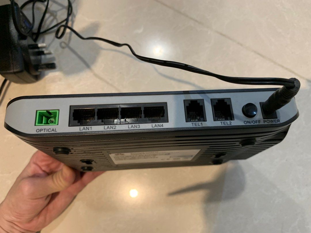 Huawei Echolife GPON Terminal HG8240, Computers & Tech, Parts ...