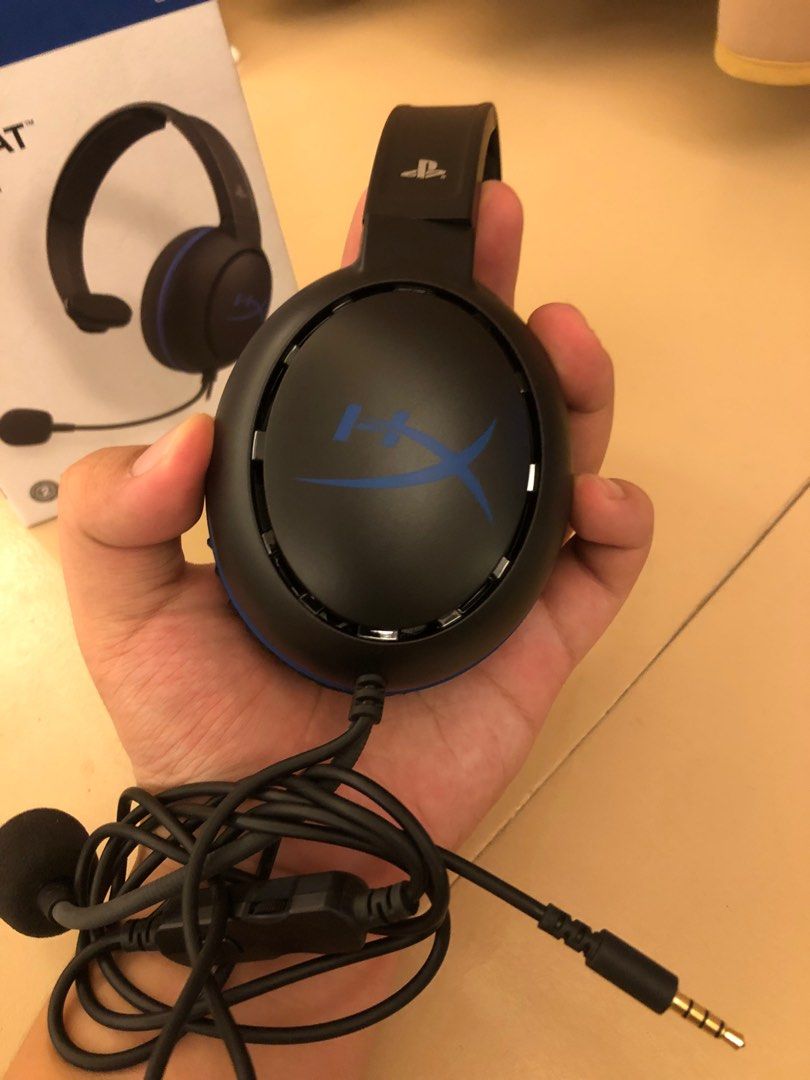 Hyper X Cloud Chat Headphones (Category: Headphones & Headsets) located in San Fernando. Submitted by stufza (Listing ID 1207395922, Image 1). Description: Brandnew just open never used.