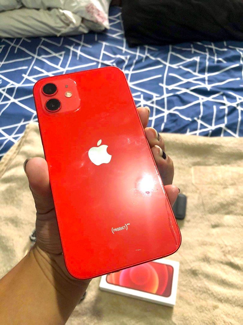 Iphone 12 (Category: iPhone 12 Series) located in Subic. Submitted by lesliecrisostomo6681 (Listing ID 1207256604, Image 3). Description: For sale Iphone 12 Product Red 64gb Free all cases First owner bought from power mac ayala Alaga since day 1 As you can see naka protector all sides,natuklap lang dahil sa pagpalit palit ng case May Tempered glass na din Never narepair at never nabagsak to sakin Sobrang alaga ko sa phone Comes with original box