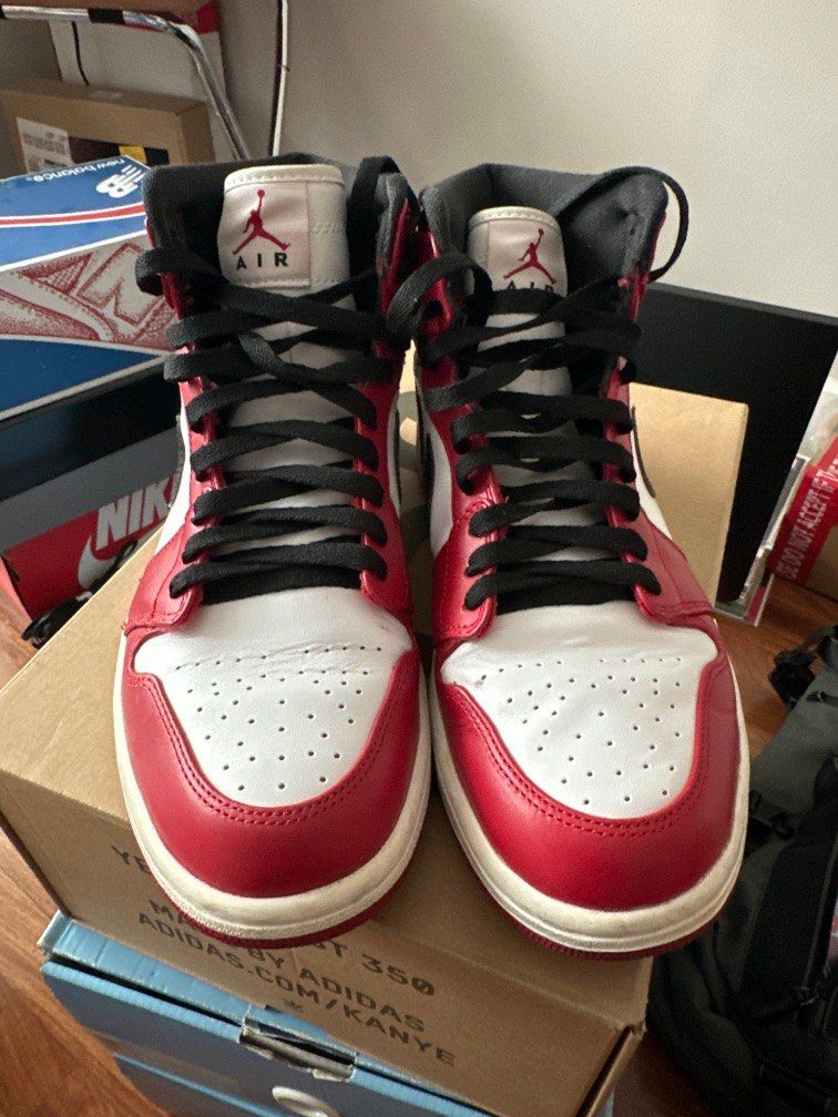Jordan 1 Chicago size 10 Men s Fashion Footwear Sneakers on