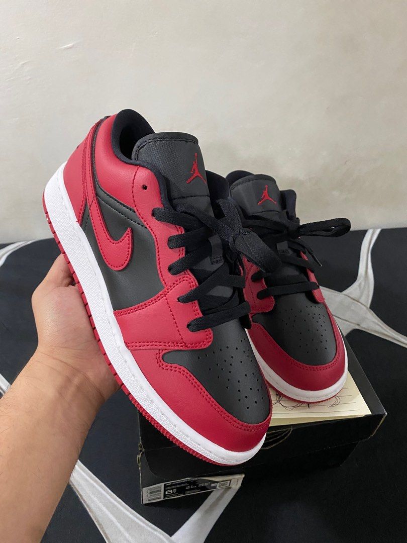stockx jordan 1 low reverse bred