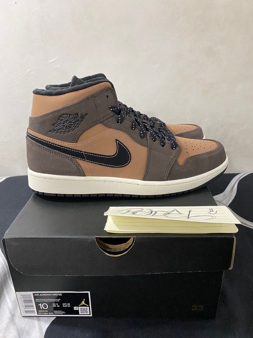 Jordan 1 Mid Dark Chocolate, Men's Fashion, Footwear, Sneakers on Carousell
