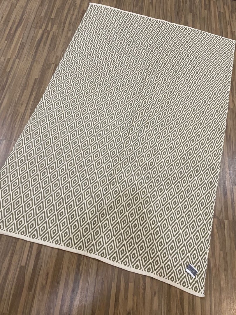 Kaison Carpet, Furniture & Home Living, Home Decor, Carpets, Mats