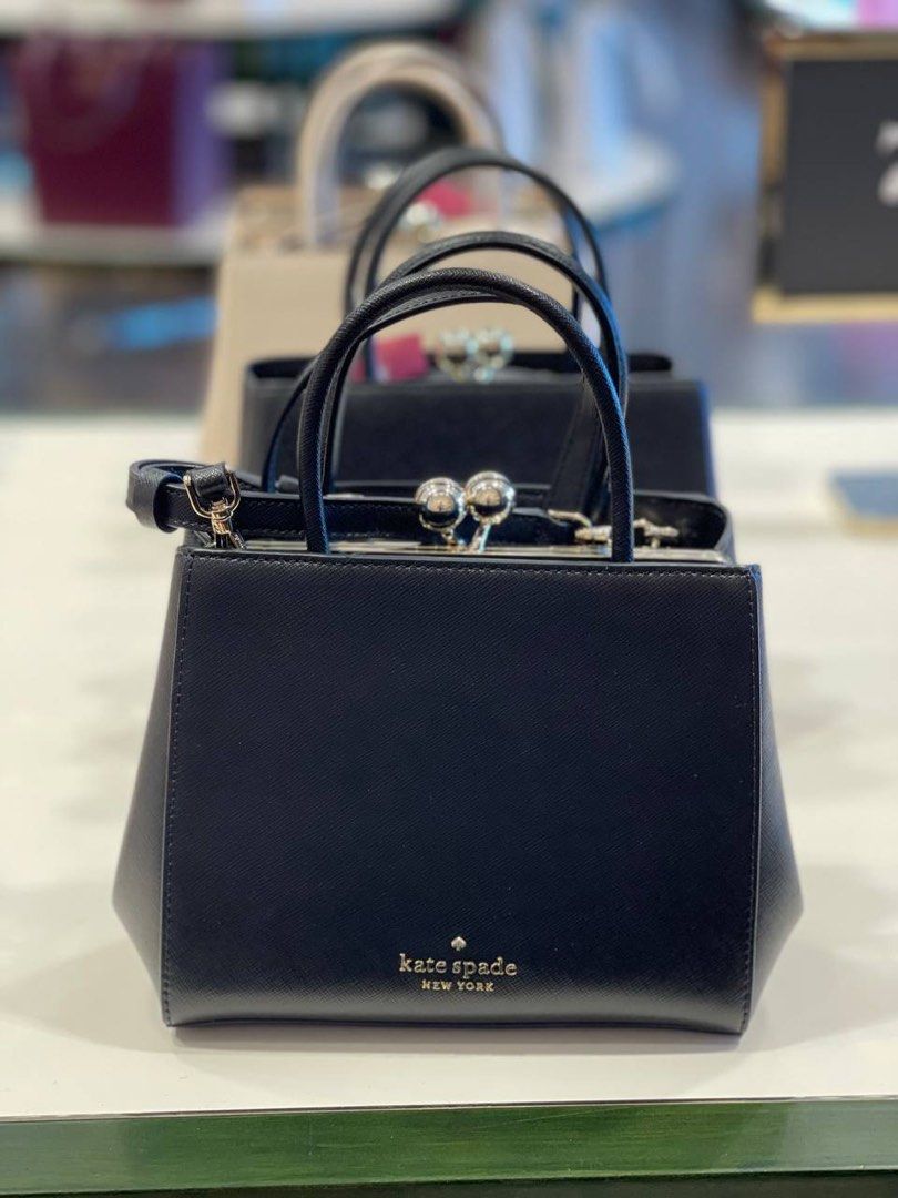 Kate Spade Amour Mini Crossbody in Black, Luxury, Bags & Wallets on  Carousell