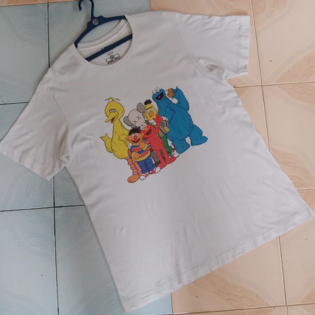 Kaws, Men's Fashion, Tops & Sets, Tshirts & Polo Shirts on Carousell