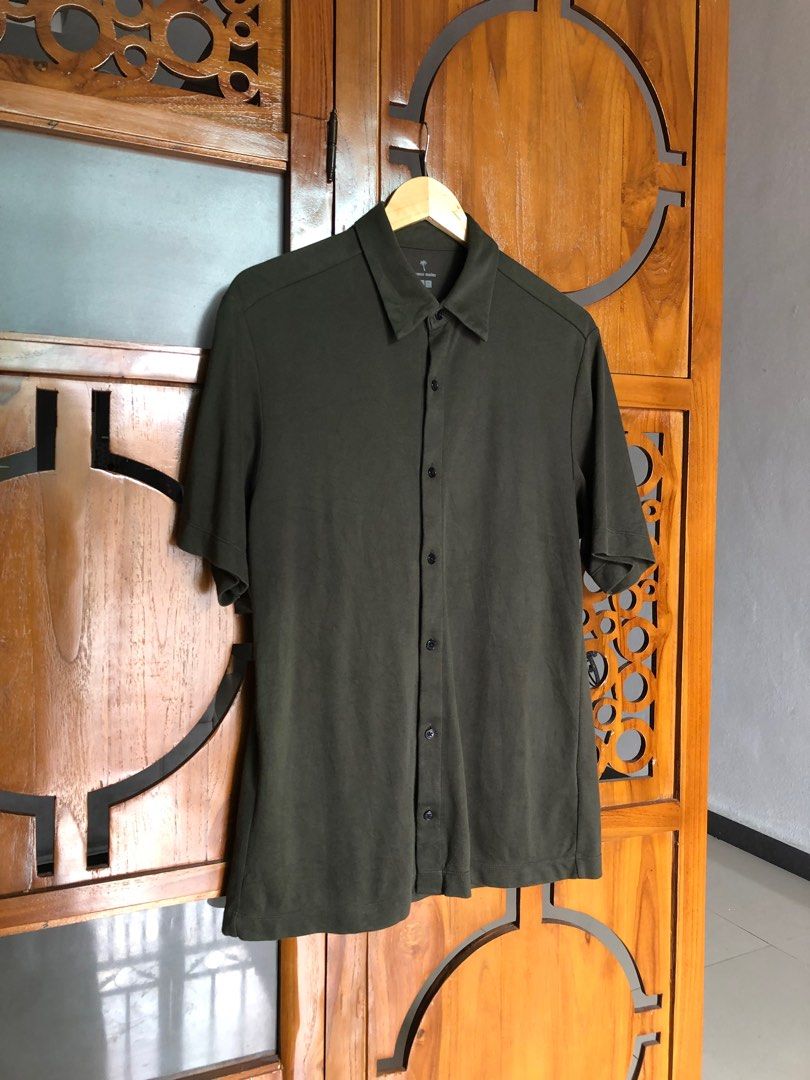 Uniqlo tomas top maier