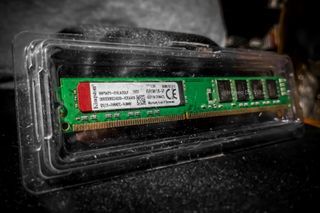 Kingston 8gb 1600mhz DDR3
(1x8gb)