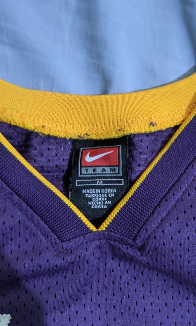 Laker's 2000s vintage Kobe Bryant Jersey (Category: Activewear) located in Antipolo. Submitted by mrchowjeong (Listing ID 1207365608, Image 2). Description: Youth Size M Nike Galing US matagal na nung bata pa ako Meetup near SM Masinag or shipping via lalamove. Not Rush thanks.