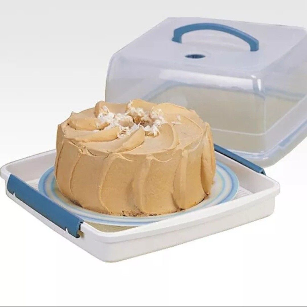 Lock & Lock Cake Carrier 21L, Furniture & Home Living, Kitchenware