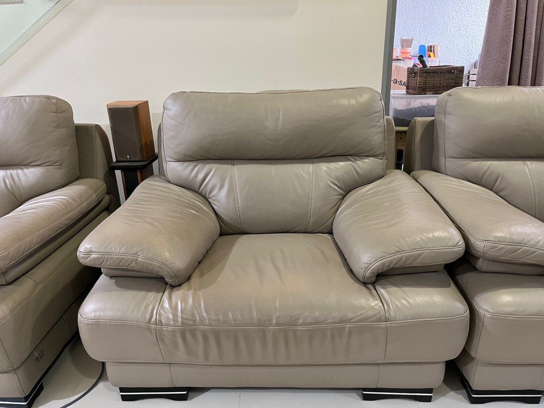 Lorenzo sofa clearance price