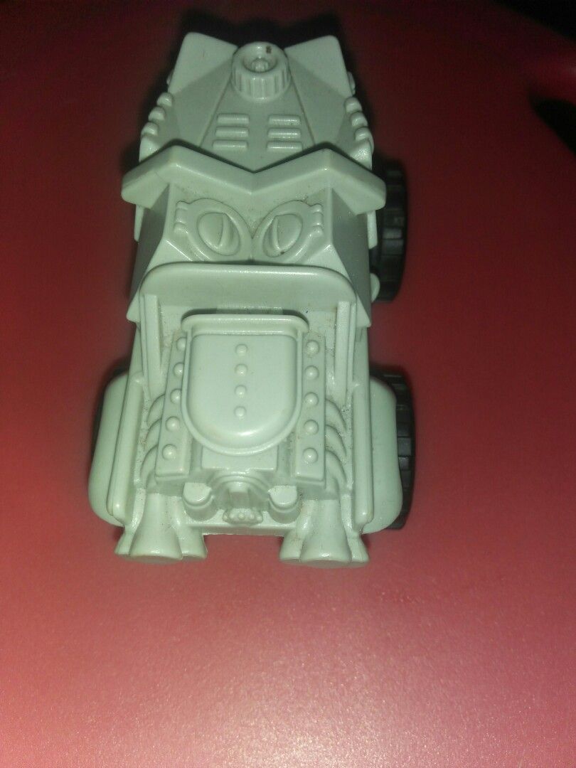 Monster truck Mcdonalds 2005 (Category: Vehicle & Diecast Models) located in Manila. Submitted by rrrrjds (Listing ID 1207245765, Image 2). Description: 50 pesos each. monster truck Mcdonalds 100pesos. take all toys for 300pesos..