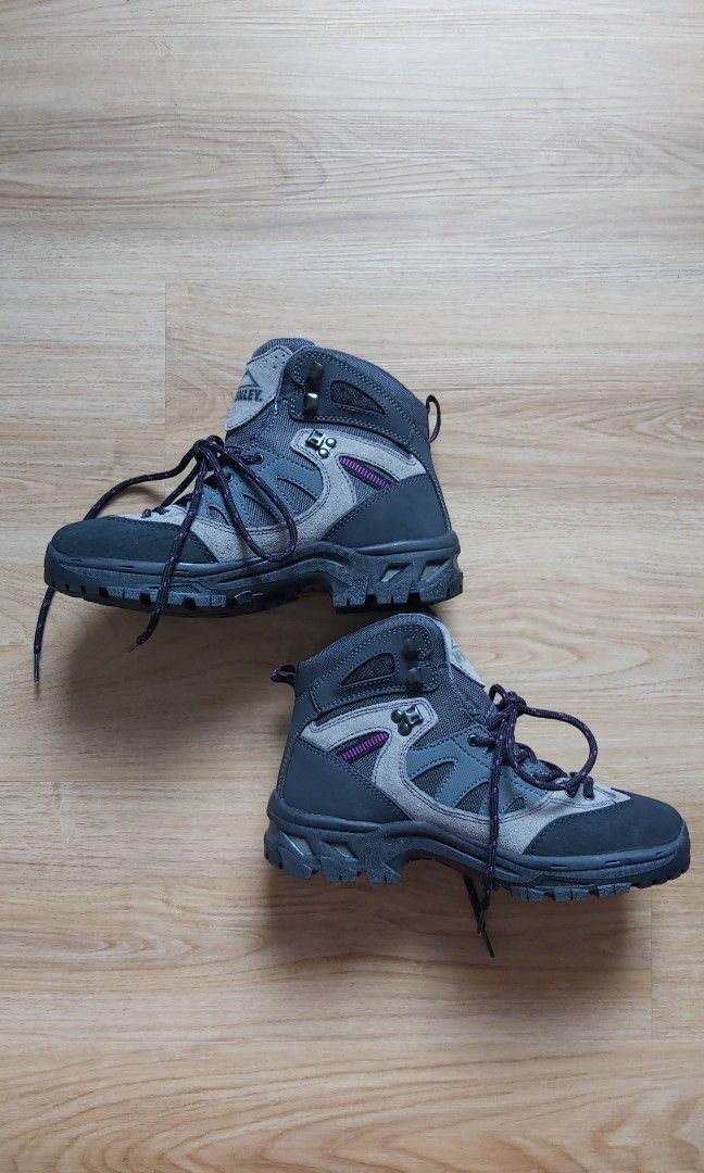 McKinley hiking winter snow boots Women s Fashion Footwear