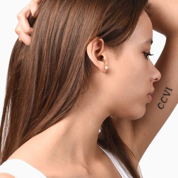 Mejuri mini lotus studs discount