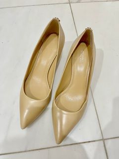 （分類：）位於 。 由 isabellabelle 提交（商品編號 1207353739，圖片 1）。簡介： 。