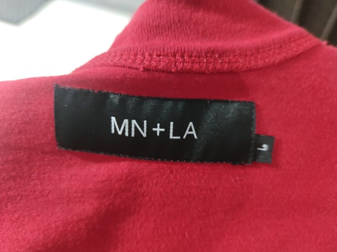 MN+LA RARRI RED PEACE TREATY IN MOCK NECK TEE V3, Men's Fashion, Tops &  Sets, Tshirts & Polo Shirts on Carousell