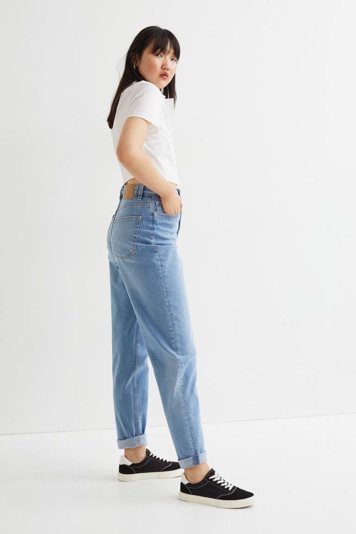 DIVIDED H M Mom High Ankle Jeans Light Denim Blue 56 OFF