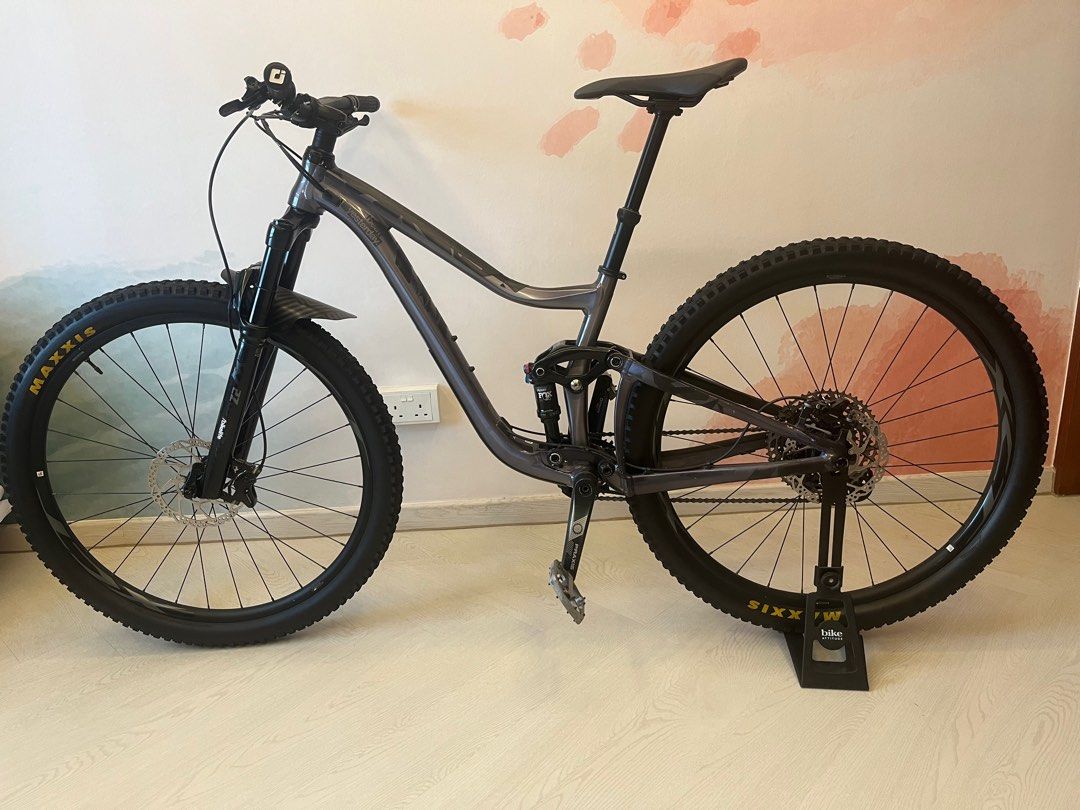 MTB Giant Trance 2 (29er) 2020, Sports Equipment, Bicycles & Parts, Bicycles on Carousell