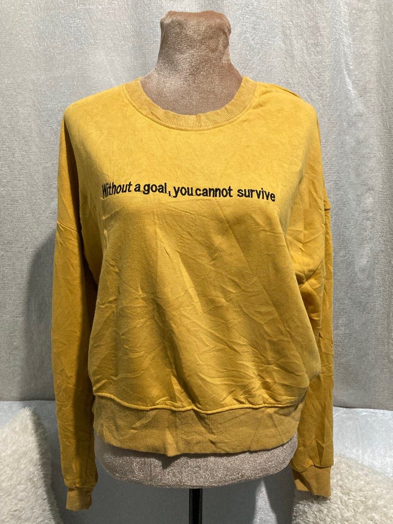 Mustard Women’s Sweater/ Pullover (Category: Coats, Jackets and Outerwear) located in Alaminos. Submitted by gabraph (Listing ID 1207350430, Image 1). Description: -Almost new mustard pullover/ sweater -No issue -can fir from Small to Largr.