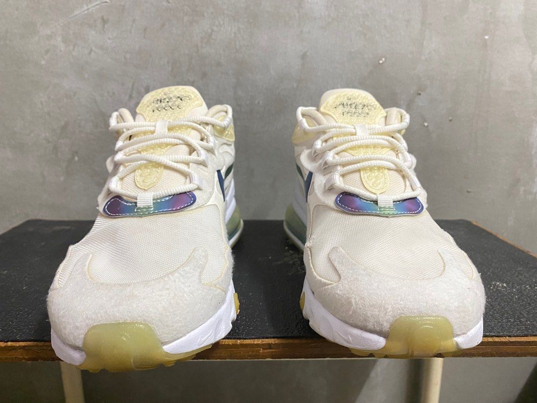 Green and gold store air max 270