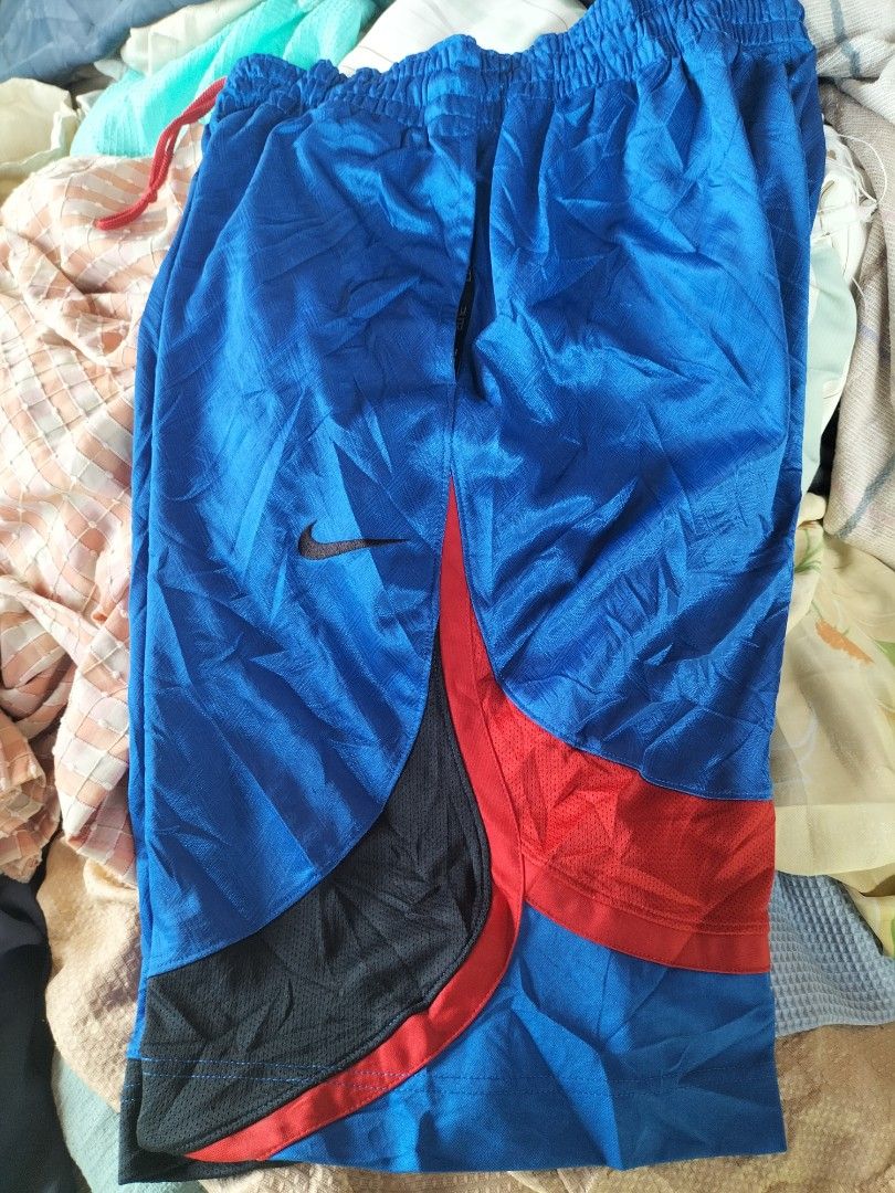 nike basketball clothes