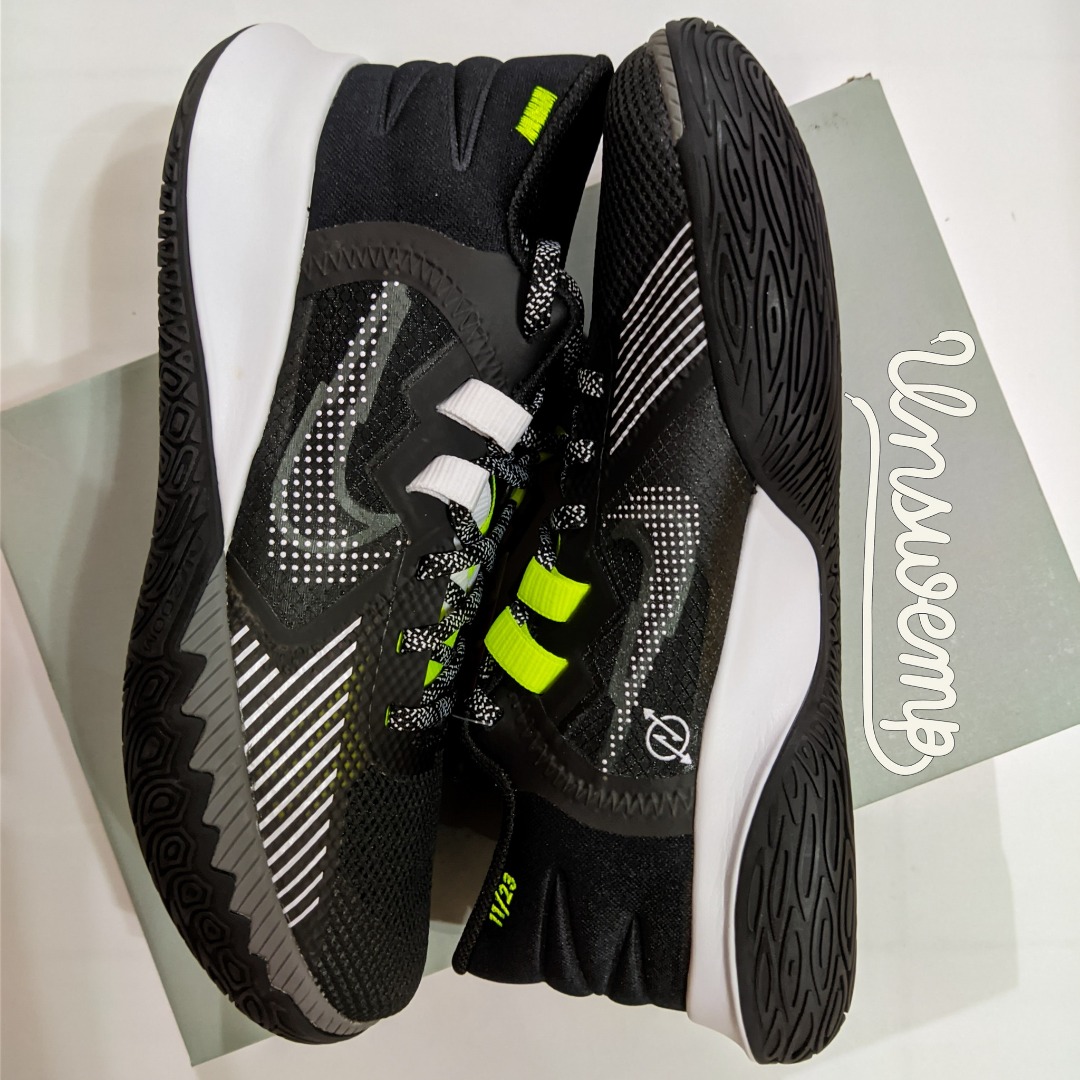 tenis nike flytrap