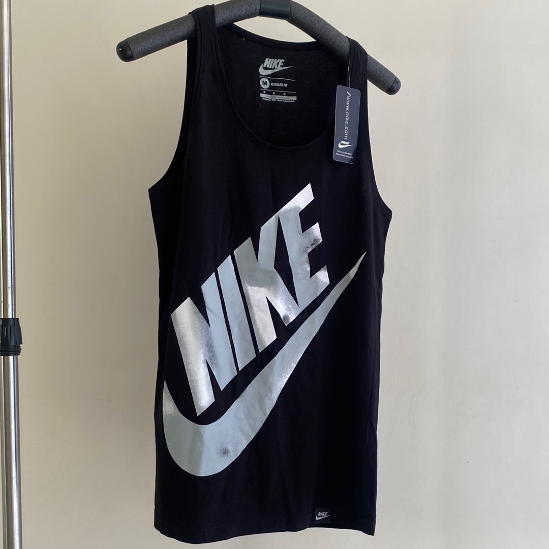 NIKE SANDO, Men's Fashion, Activewear on Carousell