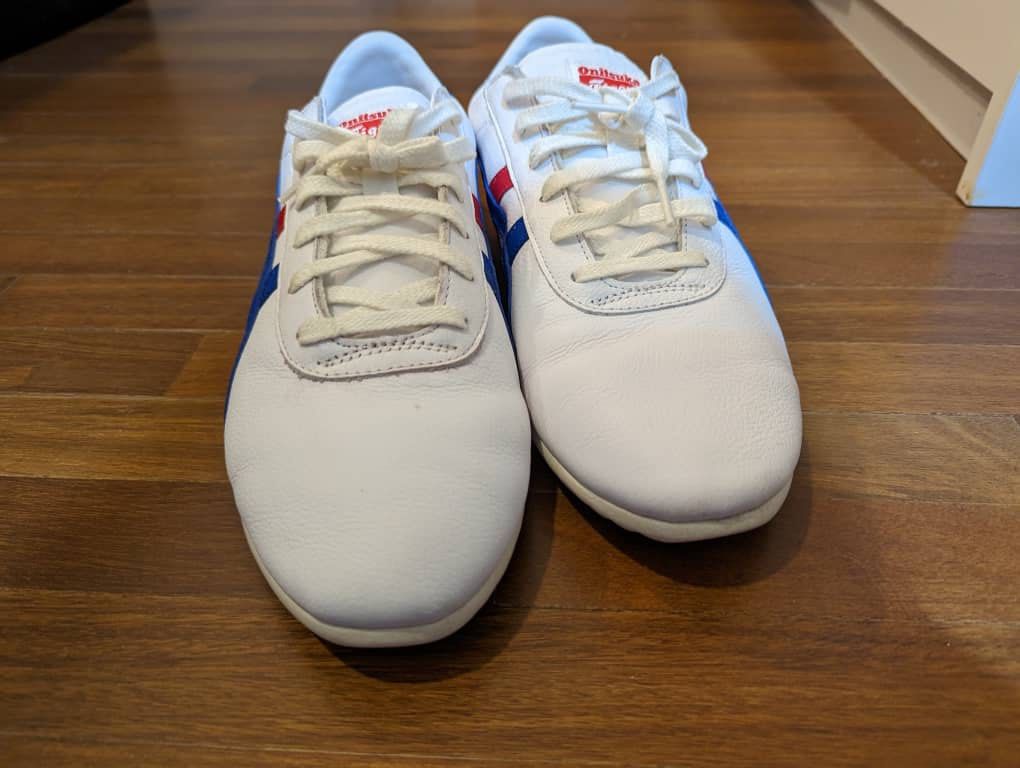 Asics onitsuka 2025 tiger size 9