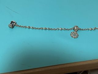 (Category: ) located in . Submitted by LohJain (Listing ID 1207318147, Image 1). Description: .