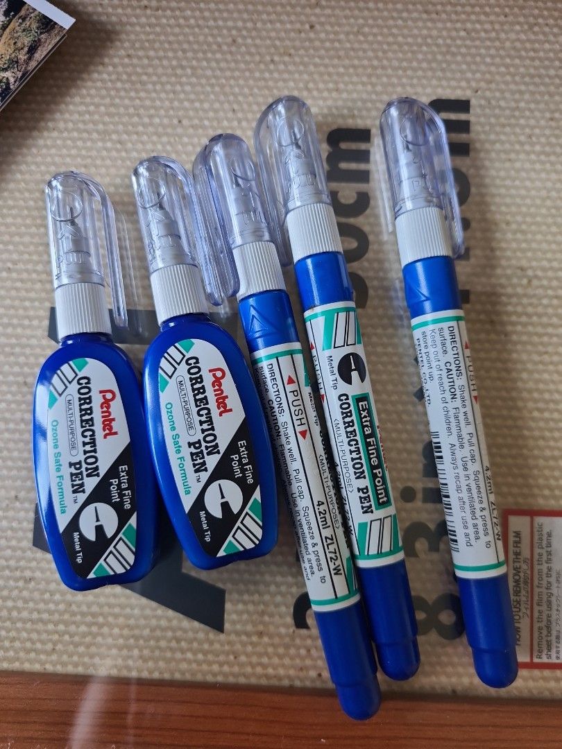 Pentel correction pen, Hobbies & Toys, Stationery & Craft, Stationery