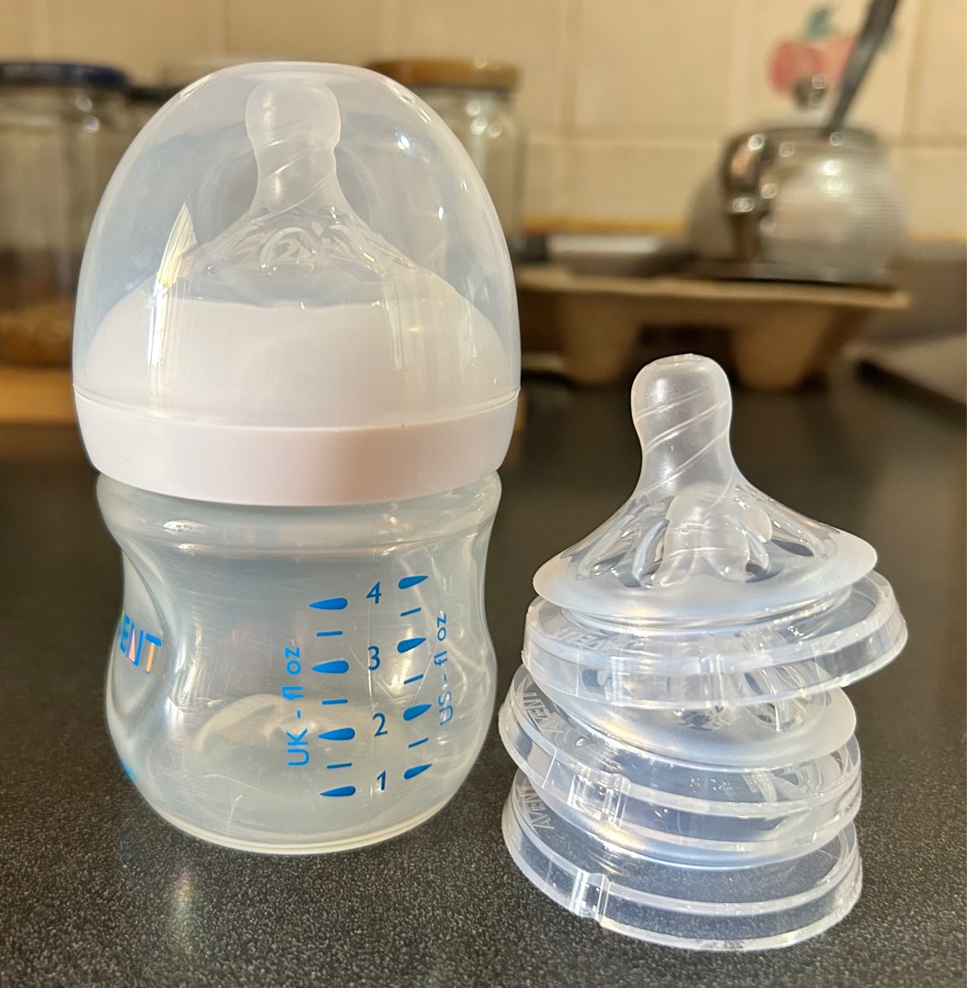 Philips avent bottle with extra teats, Babies & Kids, Nursing & Feeding