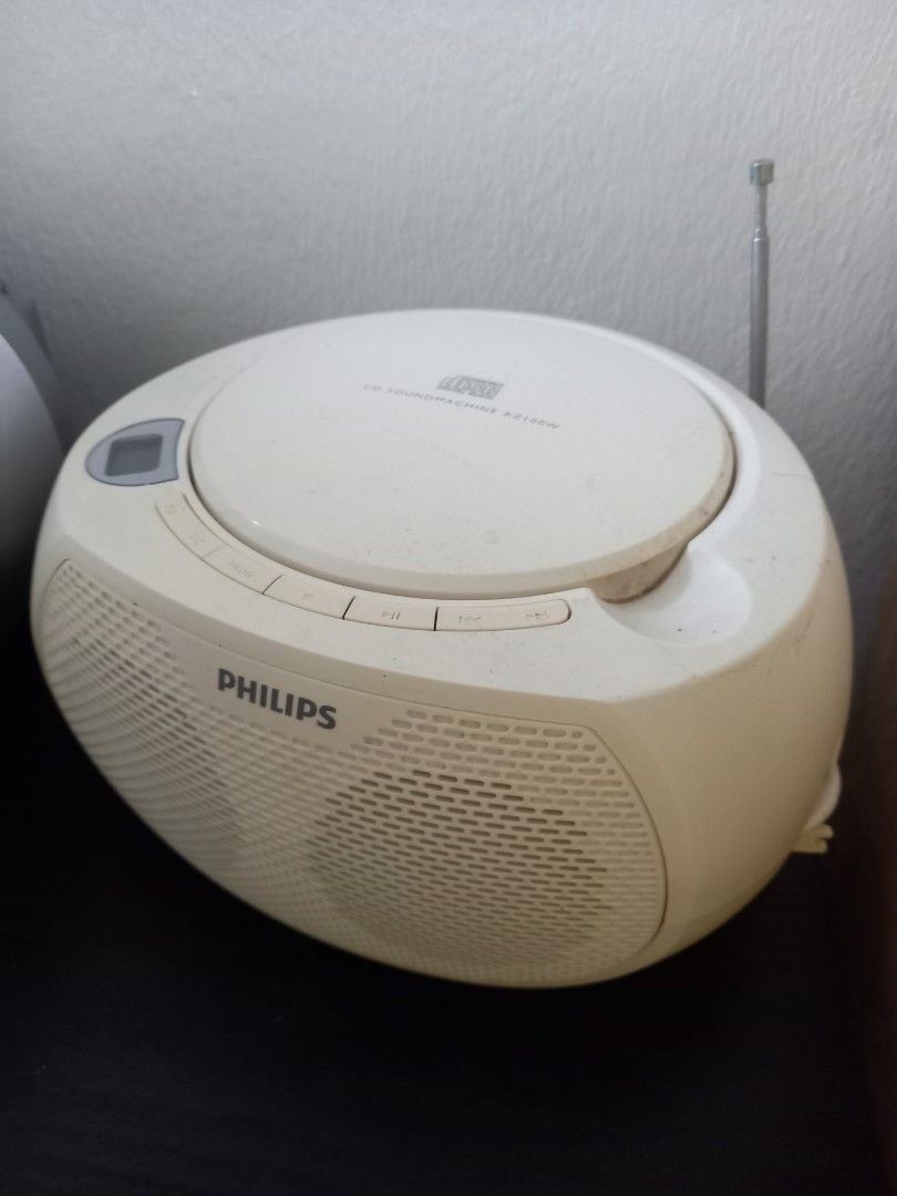 Philips Radio/CD player, Audio, Portable Music Players on Carousell