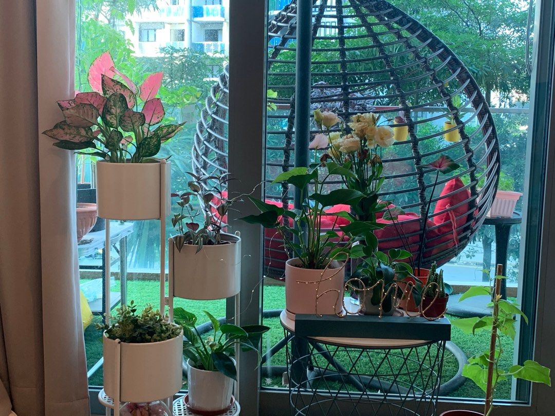 plant-stand-furniture-home-living-home-decor-vases-decorative