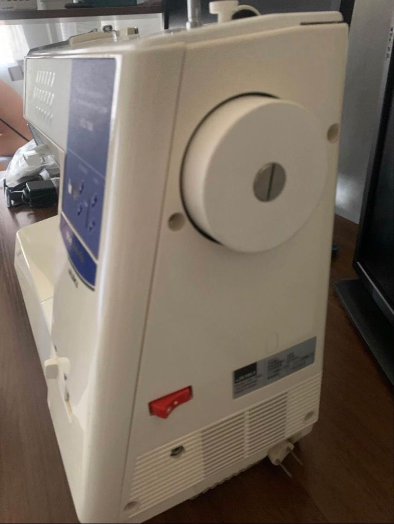 Portable Juki Sewing Machine HZL 7800, TV & Home Appliances, Other