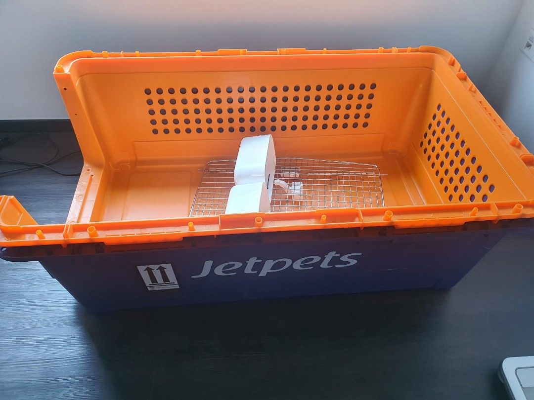 PP90 Dog Crate, cage, carrier, Pet Supplies, Homes & Other Pet