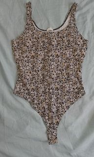(Category: ) located in . Submitted by kls_clothes (Listing ID 1207180970, Image 1). Description: .