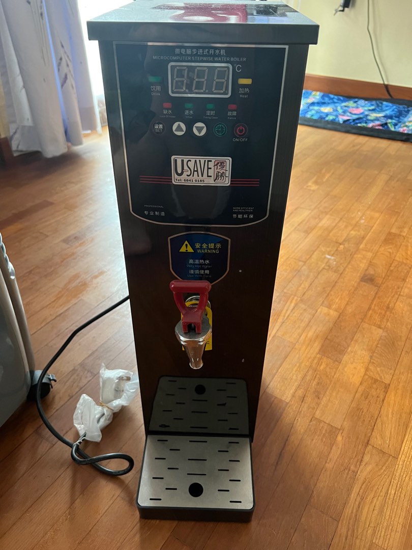 Pristine Hot water dispenser 10 Litres, TV & Home Appliances, Other