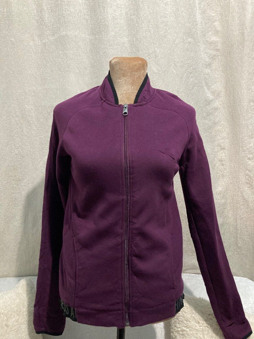 Purple Jacket (Category: Coats, Jackets and Outerwear) located in Alaminos. Submitted by gabraph (Listing ID 1207350997, Image 1). Description: -High quality (thick fabric) jacket -Almost new -Can fit from Xsmall to Medium.