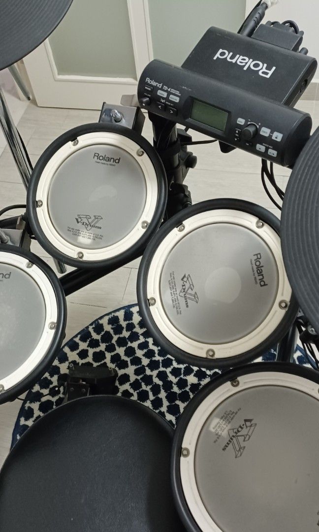 Roland TD4 V Drums Electronic, Hobbies & Toys, Music & Media, Musical