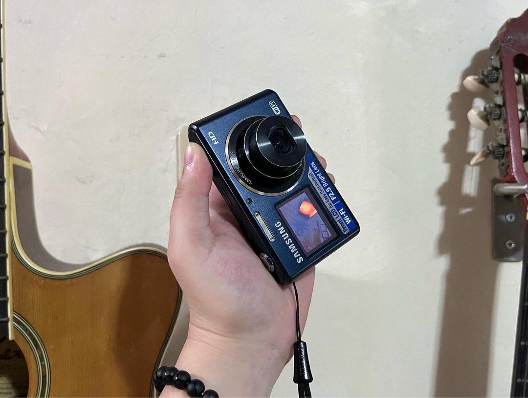 Samsung DV150F, Photography, Cameras on Carousell