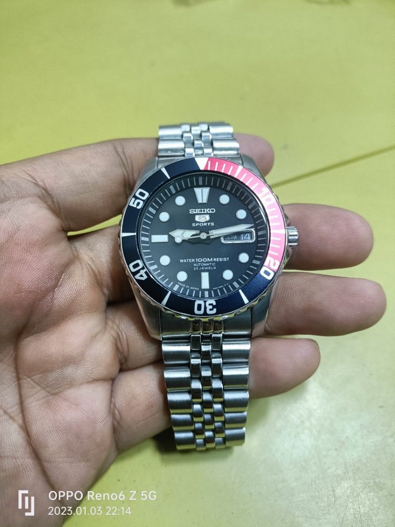 seiko 5 sports sea urchin, Men's Fashion, Watches & Accessories, Watches on  Carousell