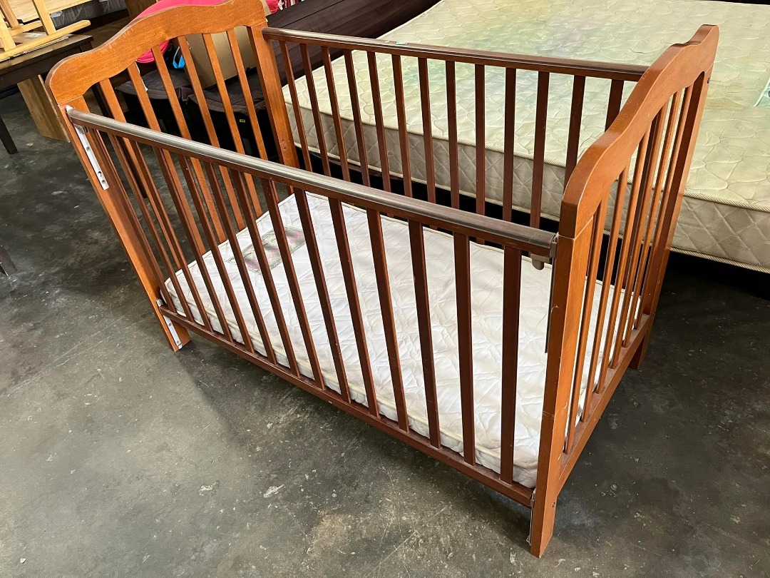 [Set] Solid Wood Katil Baby Cot + Tilam, Babies & Kids, Baby Nursery & Kids Furniture, Cots