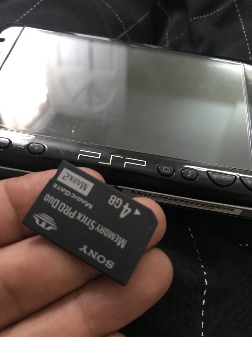 playstation game on psp