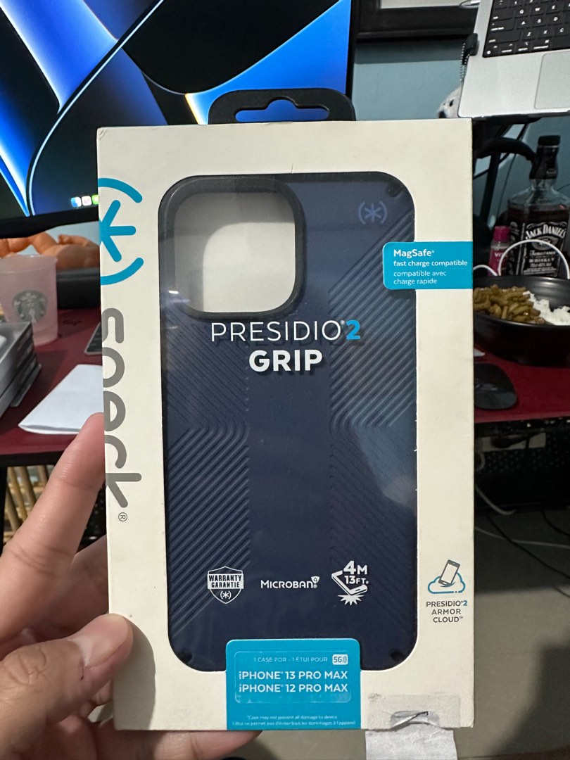 Speck Presidio 2 Grip with Mag safe for Iphone 13 pro max, Mobile