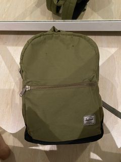 [steal deal] Herschel Backpack