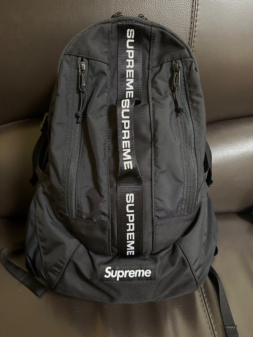 Supreme Backpack FW22, 名牌, 手袋及銀包- Carousell