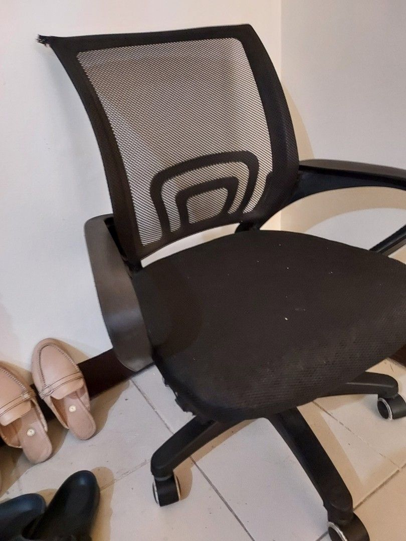 Swivel Chair, Furniture & Home Living, Office Furniture & Fixtures on