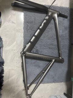 （分類：）位於 。 由 stevlaw1994 提交（商品編號 1207389099，圖片 1）。簡介： 。